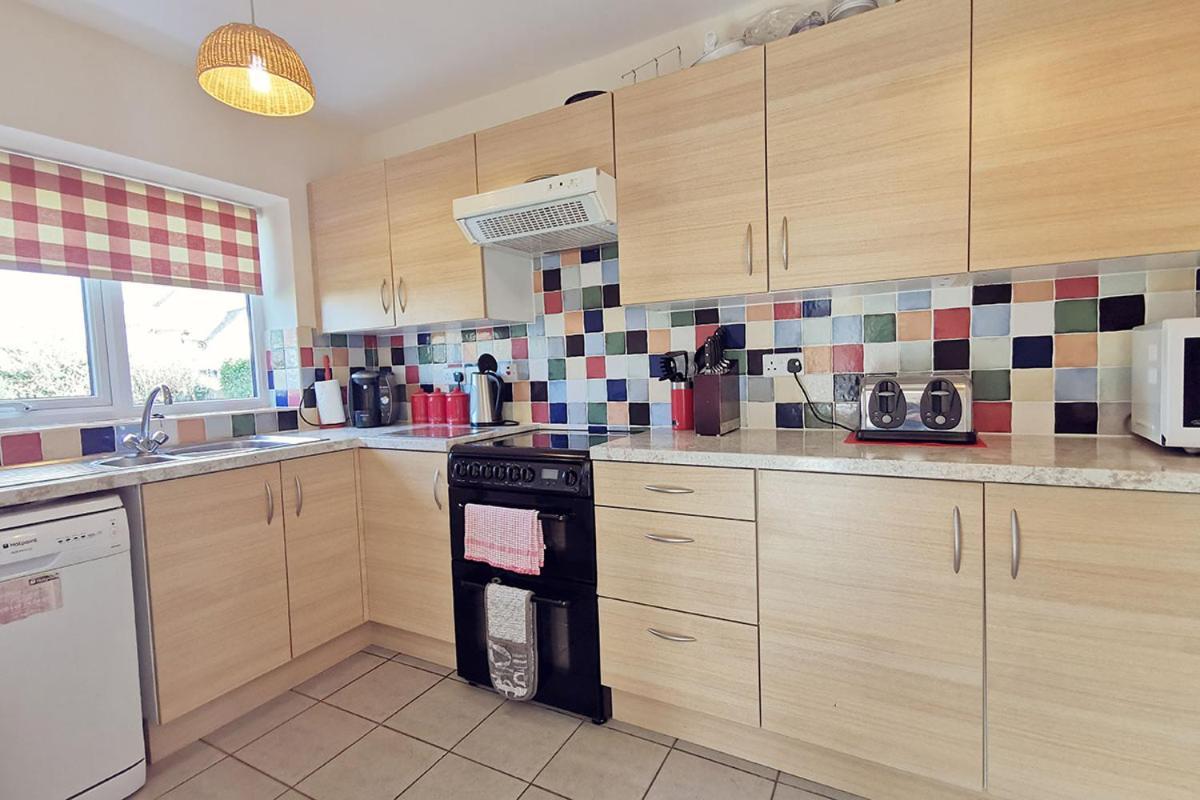 Cae Grugog Cottage-3 Bed-Sleeps 6-Ground Floor Bathroom Трирддур Экстерьер фото