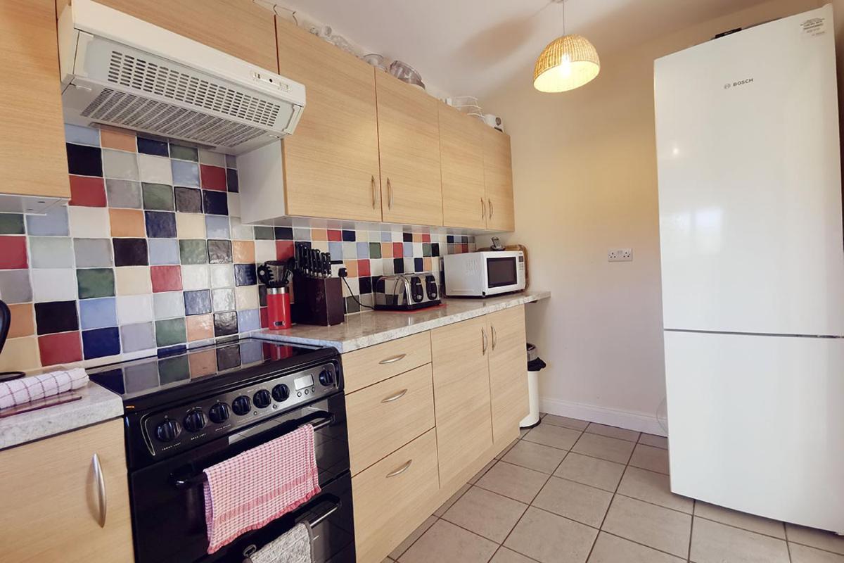 Cae Grugog Cottage-3 Bed-Sleeps 6-Ground Floor Bathroom Трирддур Экстерьер фото